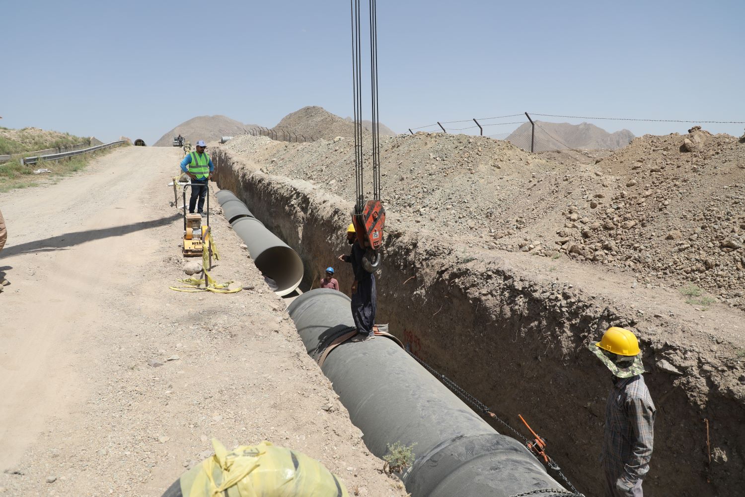 باقیمانده طرح آبرسانی از سد طالقان به شهرها و روستاهای استان به روش سرمایه گذاری آغاز خواهد شد